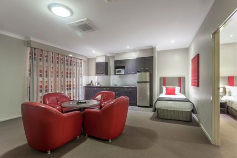 Platinum International - Australian Directory 33