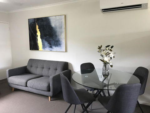 69 King Street - Australian Directory 12