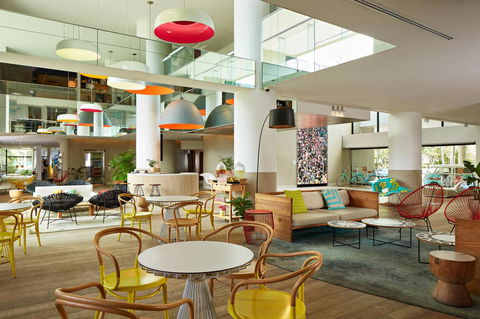 QT Gold Coast - Australian Directory 0