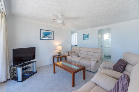 Columbia Beachfront Apartments On Rainbow Bay - Australian Directory 5