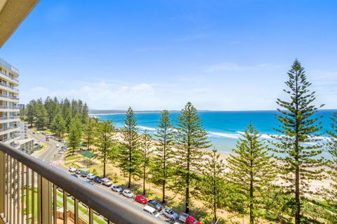 Columbia Beachfront Apartments On Rainbow Bay - Australian Directory 26
