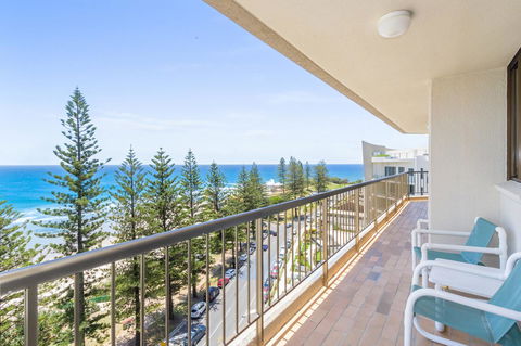 Columbia Beachfront Apartments On Rainbow Bay - Australian Directory 27