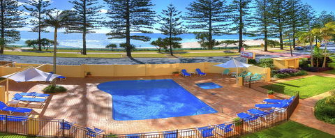 Columbia Beachfront Apartments On Rainbow Bay - Australian Directory 2