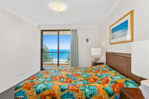 Columbia Beachfront Apartments On Rainbow Bay - Australian Directory 33