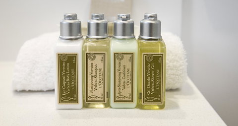 Riviera Mackay - Australian Directory 14