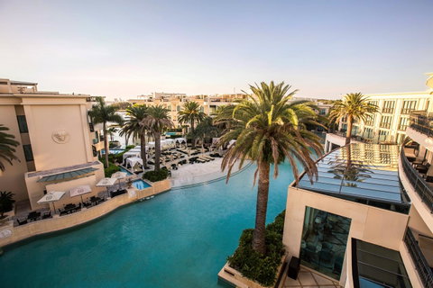 Imperial Hotel Gold Coast - Australian Directory 1