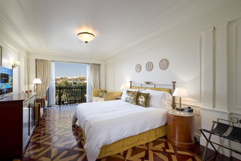 Imperial Hotel Gold Coast - Australian Directory 29