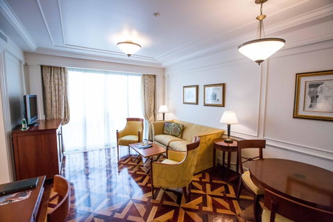 Imperial Hotel Gold Coast - Australian Directory 37