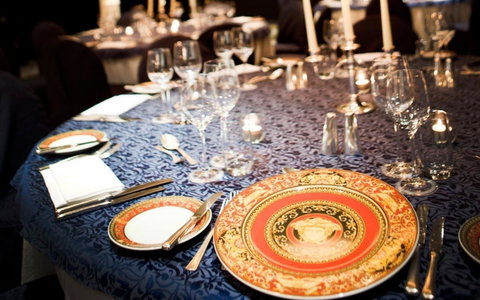 Imperial Hotel Gold Coast - Australian Directory 42
