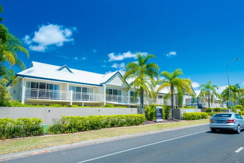 At The Sound Noosa Motel - Australian Directory 19