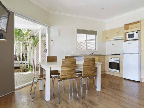 NRMA Treasure Island Holiday Resort - Australian Directory 39