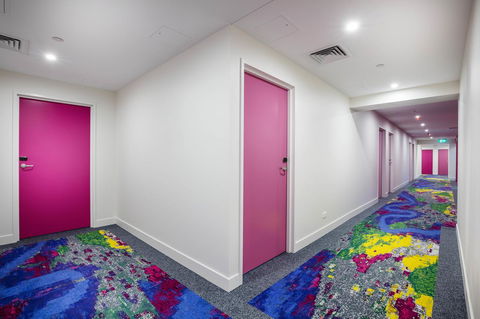 Ibis Styles Brisbane Elizabeth Street - Australian Directory 21