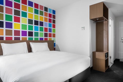 Ibis Styles Brisbane Elizabeth Street - Australian Directory 10