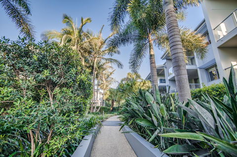 Coolum At The Beach - Australian Directory 8