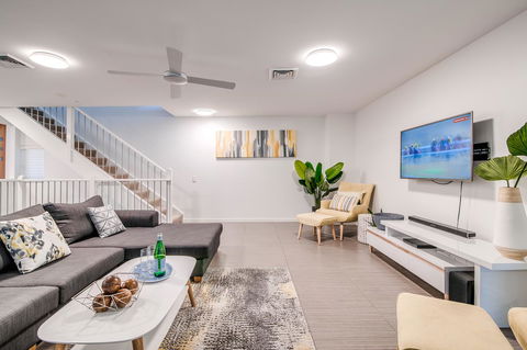 Coolum At The Beach - Australian Directory 21