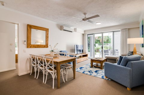 Coolum At The Beach - Australian Directory 41