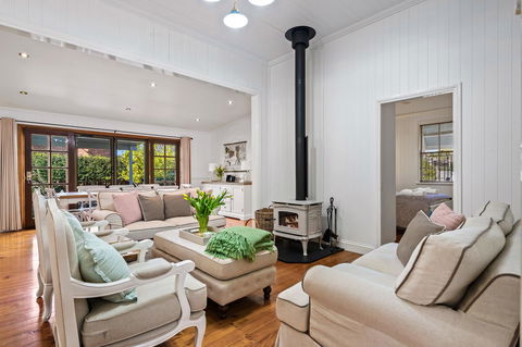Frangipani House - Australian Directory 0