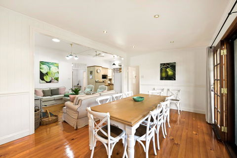 Frangipani House - Australian Directory 12