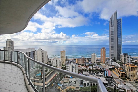 The Towers Of Chevron Renaissance - Holidays Gold Coast - Australian Directory 36