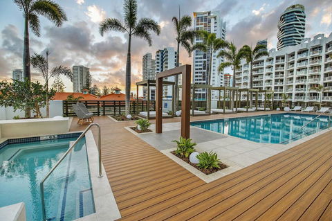 Qube Broadbeach Ocean View Apartments - Australian Directory 38
