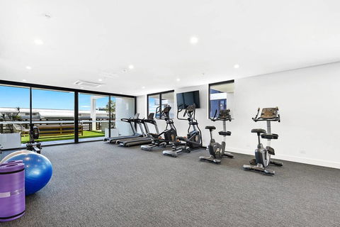Qube Broadbeach Ocean View Apartments - Australian Directory 35
