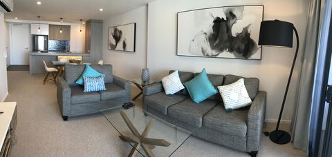 Qube Broadbeach Ocean View Apartments - Australian Directory 18