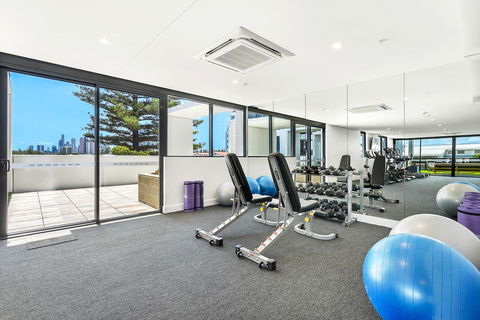 Qube Broadbeach Ocean View Apartments - Australian Directory 31
