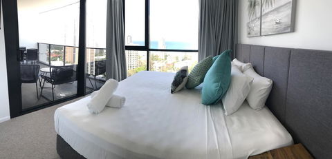 Qube Broadbeach Ocean View Apartments - Australian Directory 22