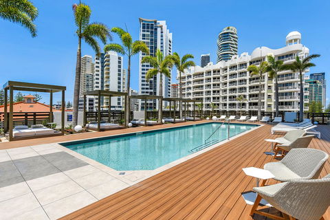 Qube Broadbeach Ocean View Apartments - Australian Directory 11