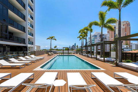 Qube Broadbeach Ocean View Apartments - Australian Directory 17