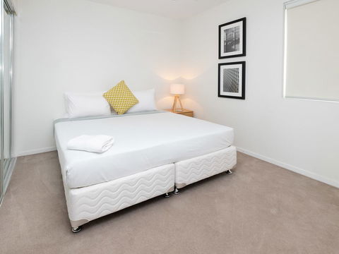Mowbray East Apartments - Australian Directory 20