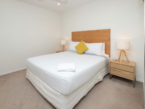 Mowbray East Apartments - Australian Directory 18