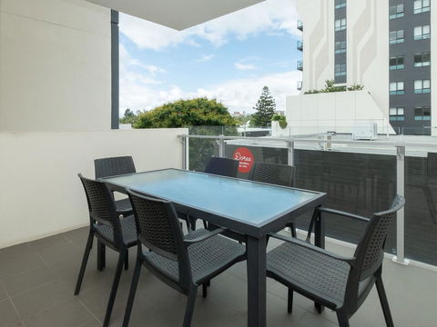 Mowbray East Apartments - Australian Directory 29