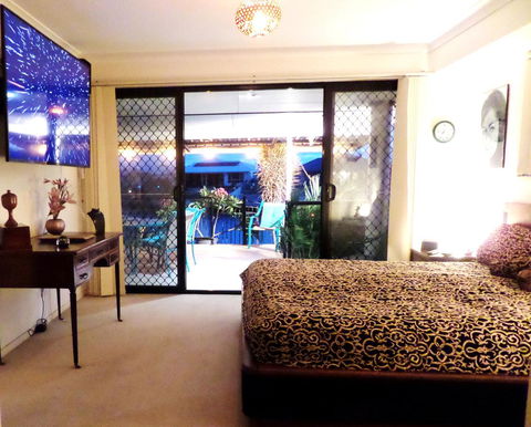 Gaia On Bribie Island - Australian Directory 29