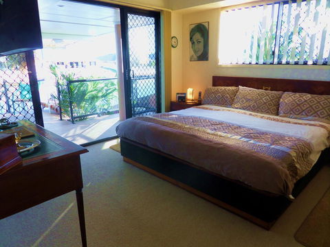 Gaia On Bribie Island - Australian Directory 4