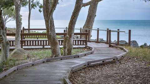 Oaks Hervey Bay Resort And Spa - Australian Directory 4