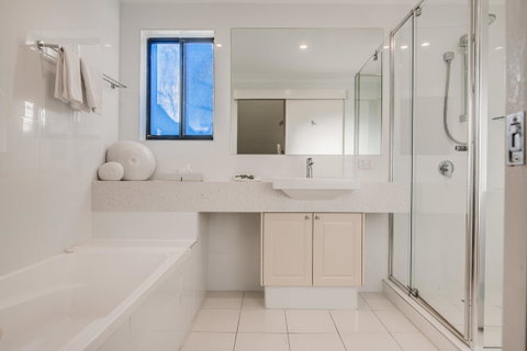 The Point Coolum - Australian Directory 32