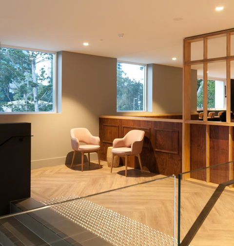 Woodroffe Hotel - Australian Directory 24