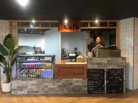 Woodroffe Hotel - Australian Directory 3