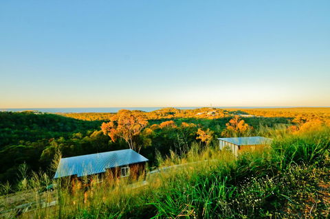 The Summit 1770 - Australian Directory 4
