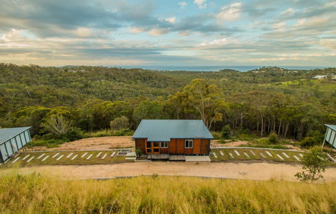The Summit 1770 - Australian Directory 14