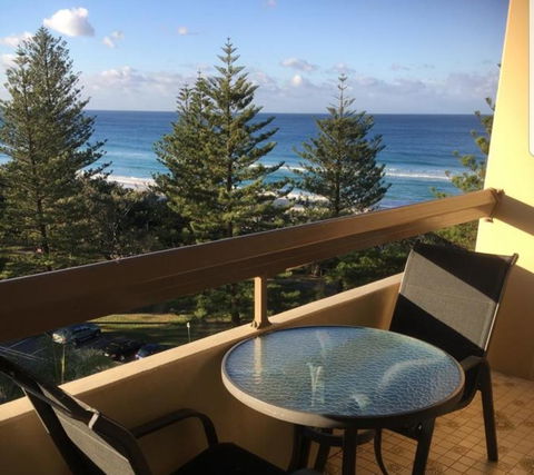 Oceania On Burleigh Beach - Australian Directory 4