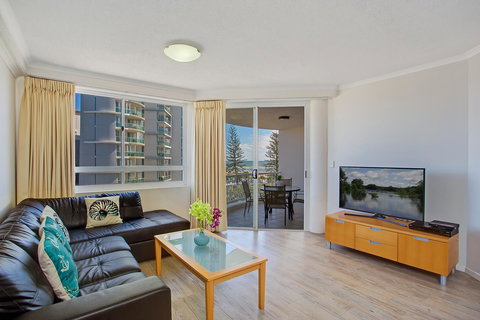 Kirra Beach Apartments - Australian Directory 19