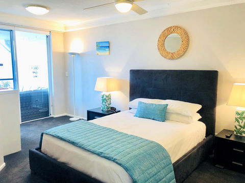 Kirra Beach Apartments - Australian Directory 2