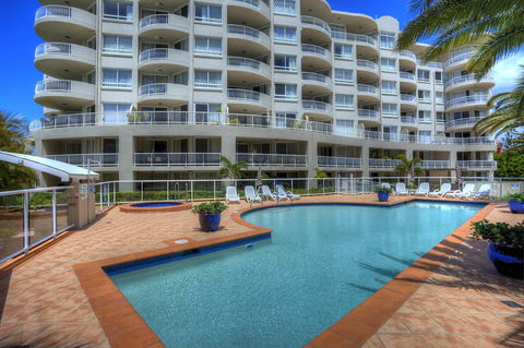 Kirra Beach Apartments - Australian Directory 21