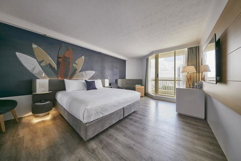 Novotel Surfers Paradise - Australian Directory 14
