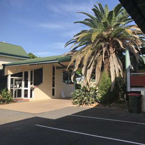 Emerald Central Hotel Official - Australian Directory 24