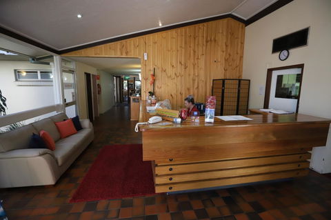 Emerald Central Hotel Official - Australian Directory 10