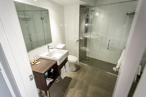 Mercure Brisbane Spring Hill - Australian Directory 18