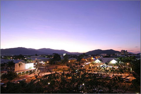 Novotel Cairns Oasis Resort - Australian Directory 39